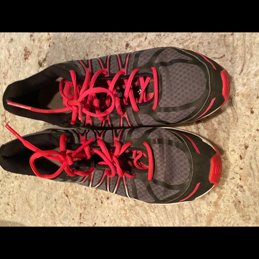 Salomon 10 almost new